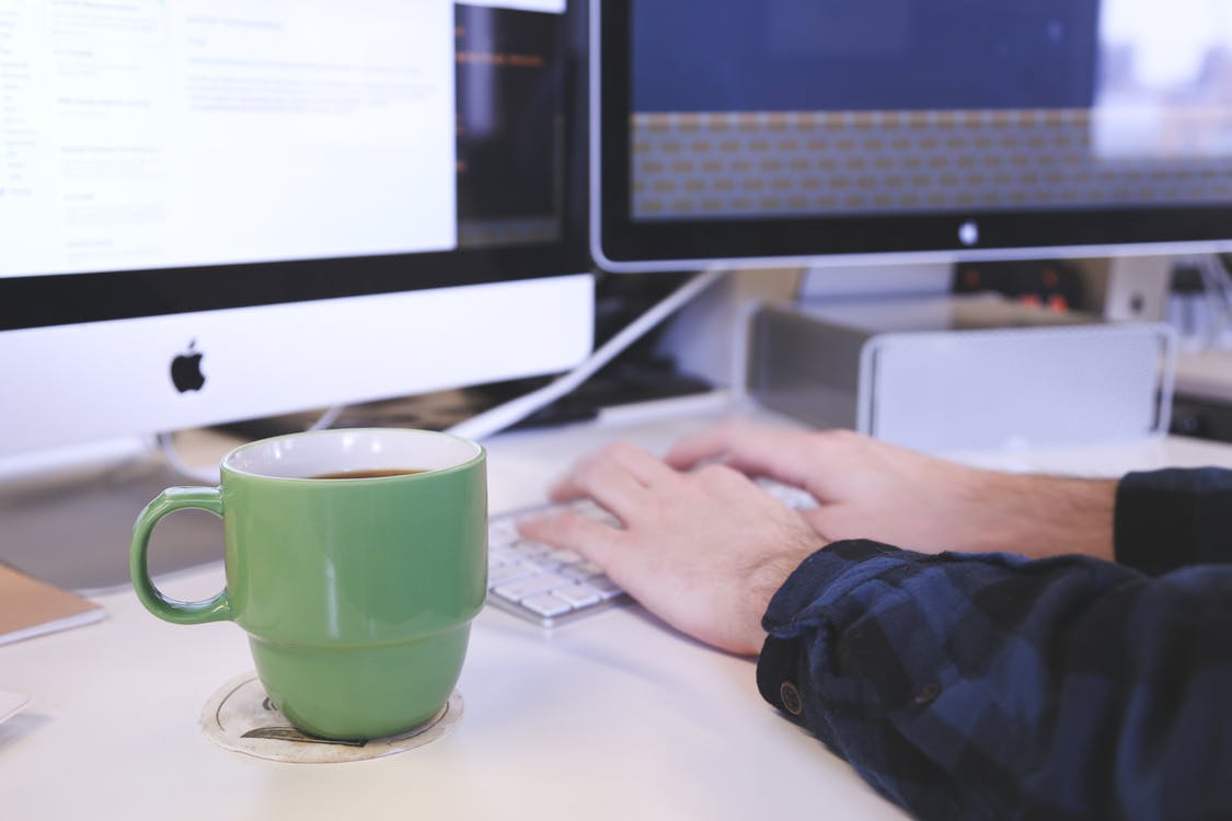4 Brilliant Examples to Inspire Your Employee Newsletter Design
