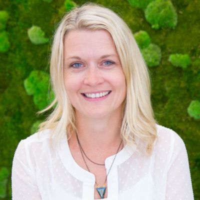 Kelli Carlson Kelli Carlson